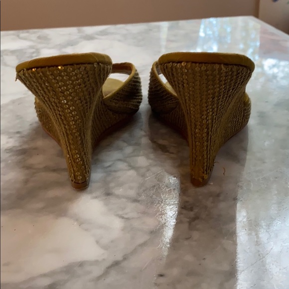 Olivia Rose Tal Gold/Green Wedge Sandals Sz 7 - Picture 4 of 7